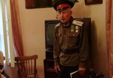 А у нас на Дону зори ясные