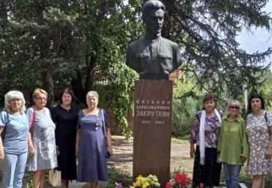 Чем земля донская ты украшена